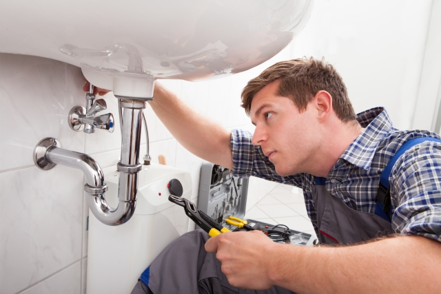 Plumbers Addlestone, New Haw, Woodham, KT15